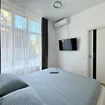 Ξενοδοχείο με διαμερίσματα Delicious Aparts Οδησσός