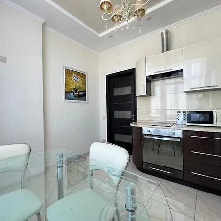 Delicious Aparts Aparthotel 4*