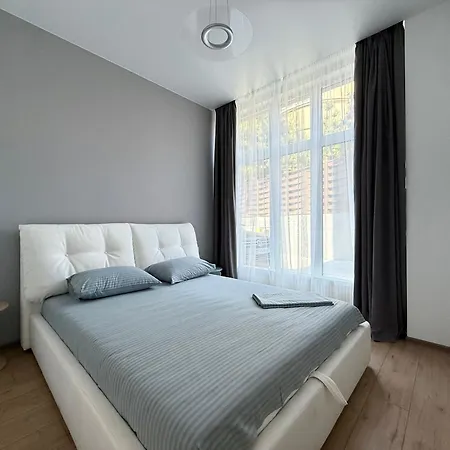 Delicious Aparts 4* Одеса